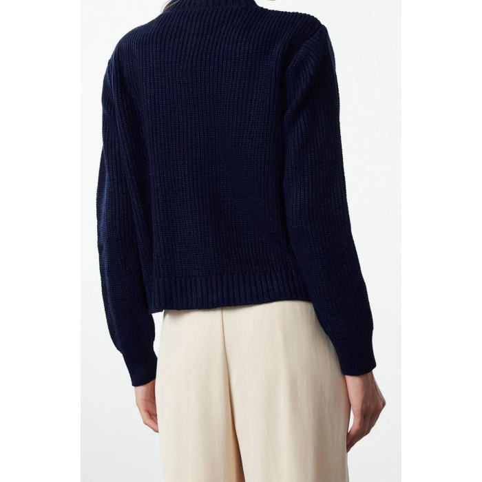Womens Modern Style Regular Crew Neck Regular Knitwear Cardigan