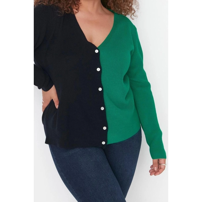 Plus Size Women Modern Style Comfortable Long V Neck Color Block Sleeve Regular Knitwear Cardigan