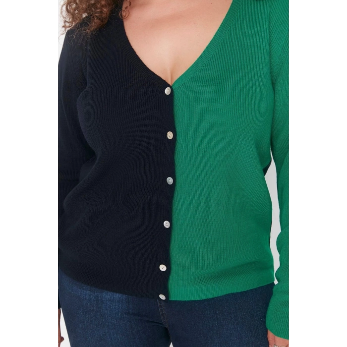 Plus Size Women Modern Style Comfortable Long V Neck Color Block Sleeve Regular Knitwear Cardigan