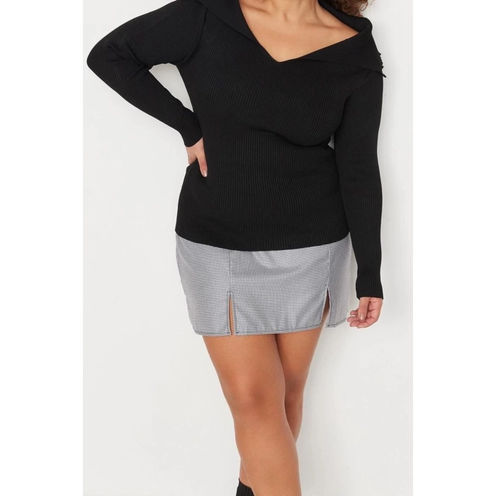 Plus Size Women Modern Style Comfortable Long Boat Neck Plain Sleeve Regular Knit Blouse