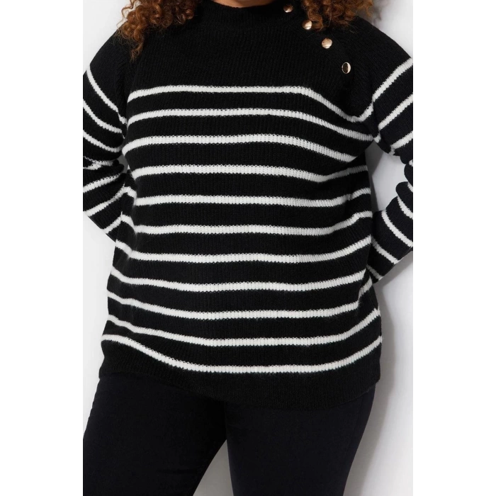 Plus Size Women Modern Style Comfortable Long Crew Neck Striped Sleeve Regular Knit Sweater