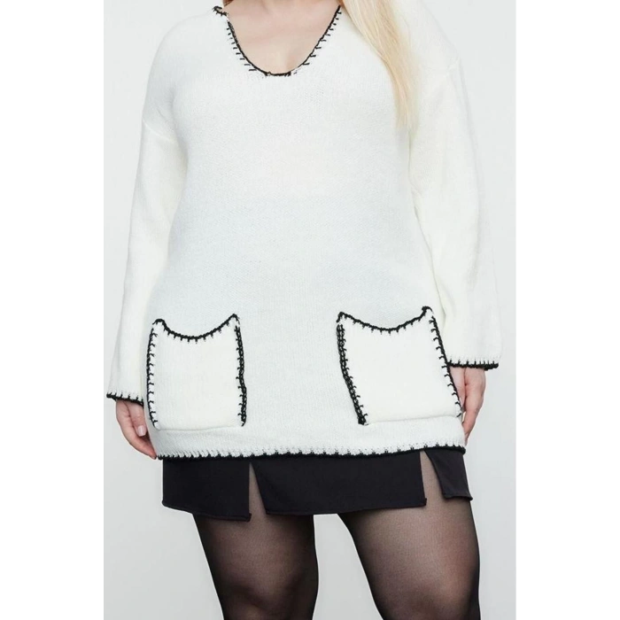 Plus Size Women Modern Style Comfortable Long V Neck Plain Sleeve Long Knitwear Sweater