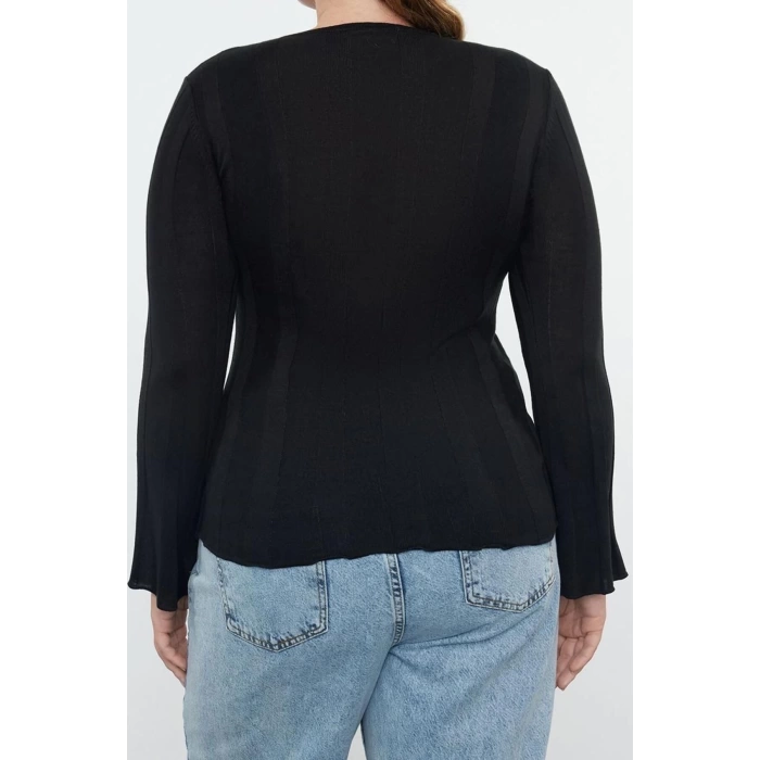 Plus Size Women Modern Style Comfortable Long Crew Neck Plain Sleeve Regular Knitwear Sweater