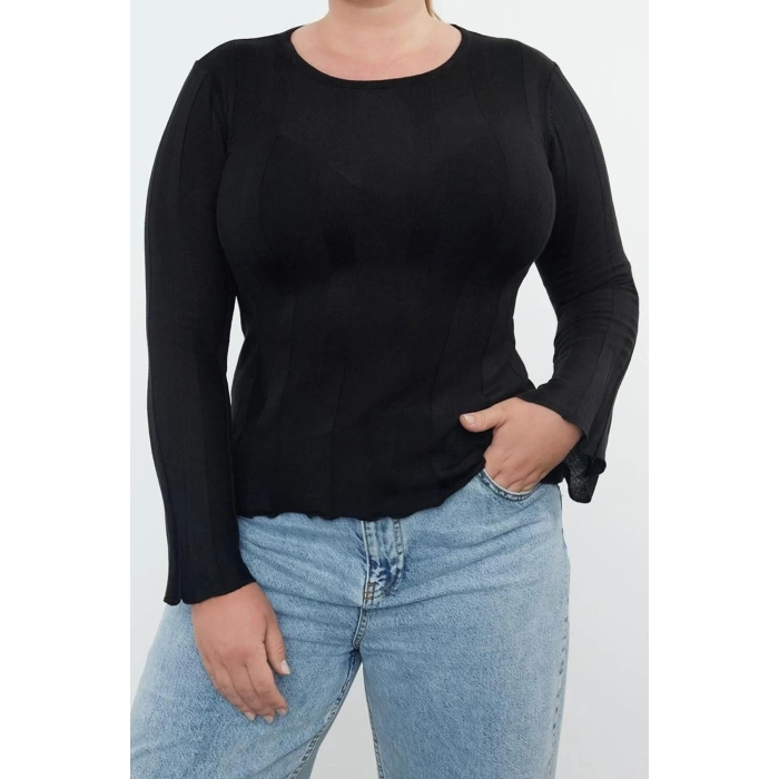 Plus Size Women Modern Style Comfortable Long Crew Neck Plain Sleeve Regular Knitwear Sweater