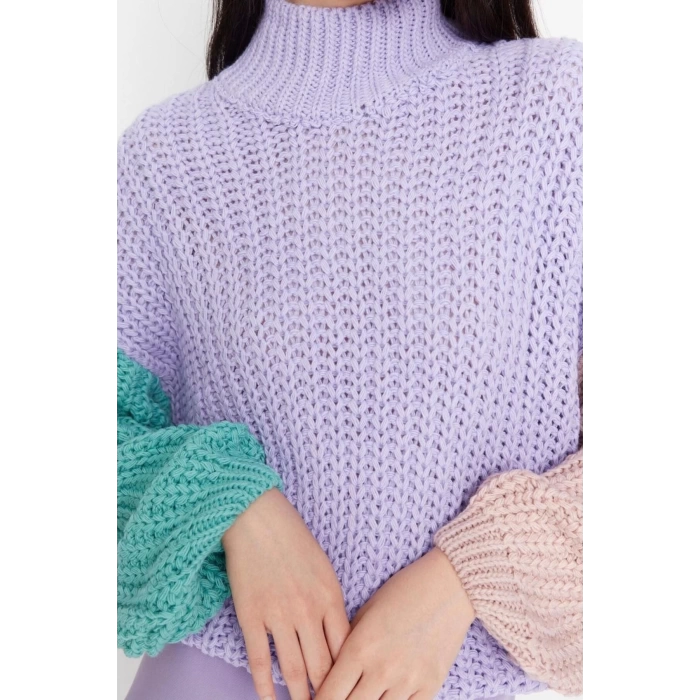 Womens Modern Style Comfortable Long Stand Collar Color Block Sleeve Regular Knitwear Sweater