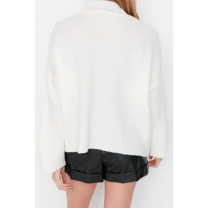 Womens Modern Style Comfortable Long Stand Collar Plain Sleeve Regular Knitwear Sweater