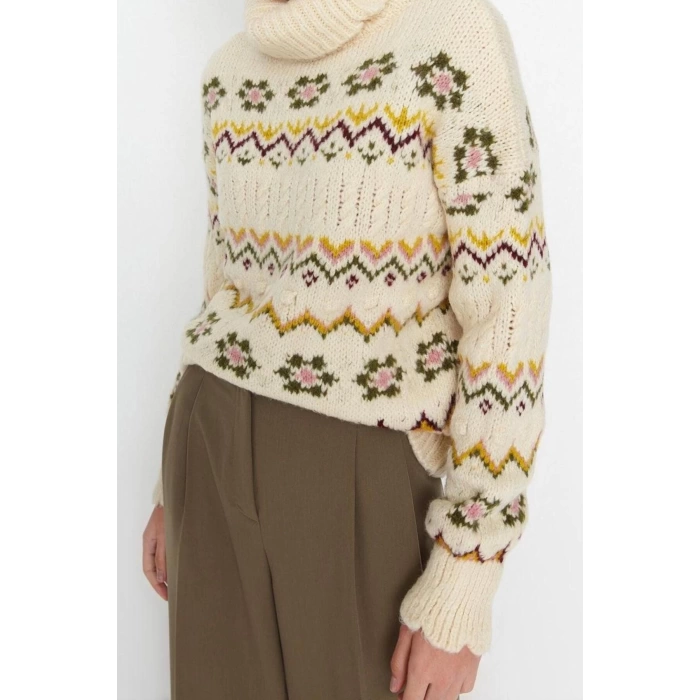 Women Modern Style Casual Long Turtleneck Ethnic Sleeve Regular Knitwear Sweater