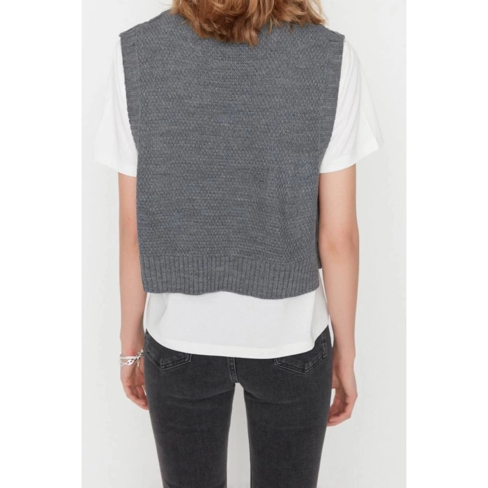 Womens Modern Style Casual Sleeveless Crew Neck Knitted Sleeve Crop Top Sweater