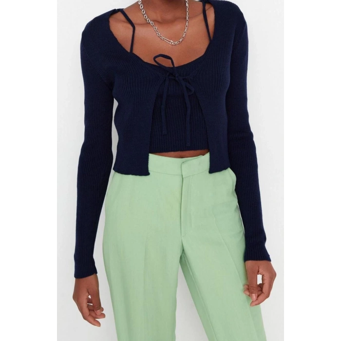 Womens Modern Style Casual Long V Neck Plain Sleeve Crop SweaterKnitwear Cardigan