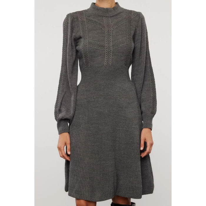 Fashion Style Regular Stand Collar Mini Length Knitted Lace Dress