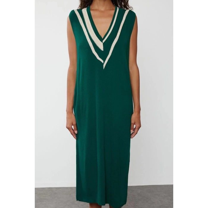 Fashion Style Regular V Neck Midi Length Knitwear Color Block Dress