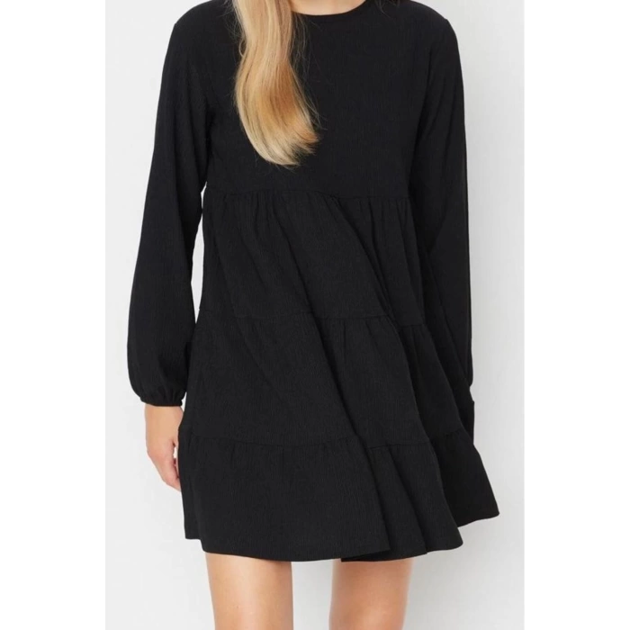 Fashion Style Relaxed Crew Neck Mini Length Flounce Skater Waist Open Crepe Textured Knit Dress