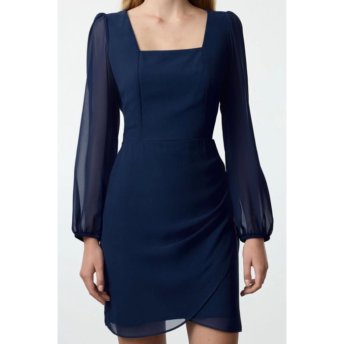 Fashion Style Regular Square Neck Mini Length A Cut Lined Woven Dress