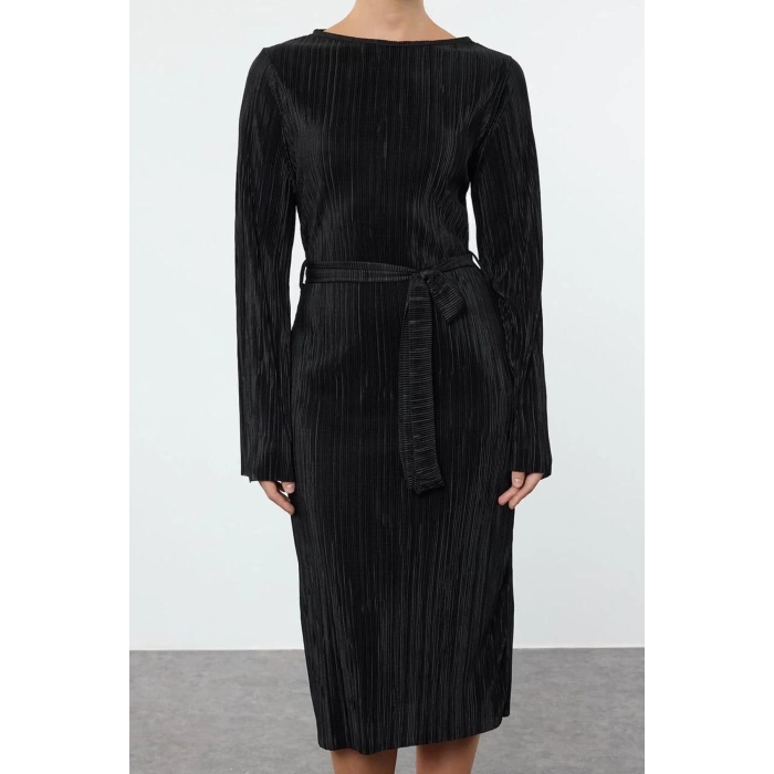 Moda Stil Regular Kayık Yaka Midi Boy Premium Pilise Kumaşlı Flare Kol Detaylı A-Line Örme Elbise