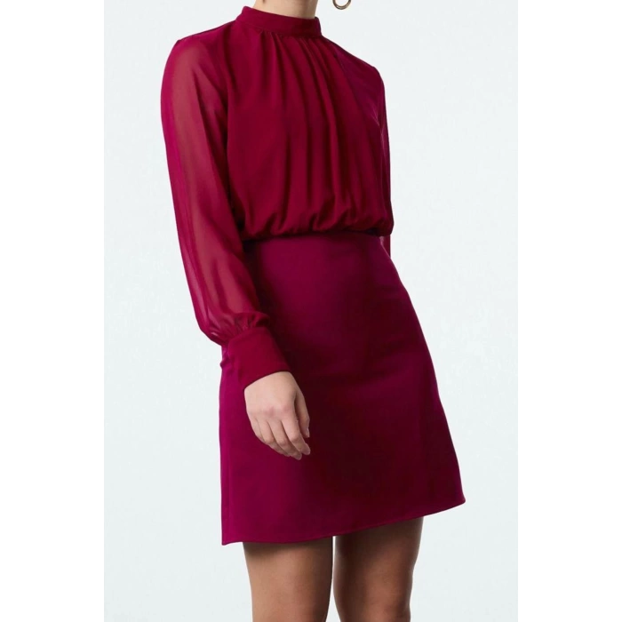 Moda Stil Fitted Dik Yaka Mini Boy A Kesim Astarlı Şifon Dokuma Elbise