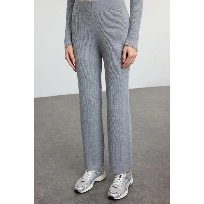Style Women Modern Fashion Normal Waist Straight Leg Stand Collar Draped Detail Knitwear Top-Bottom Set