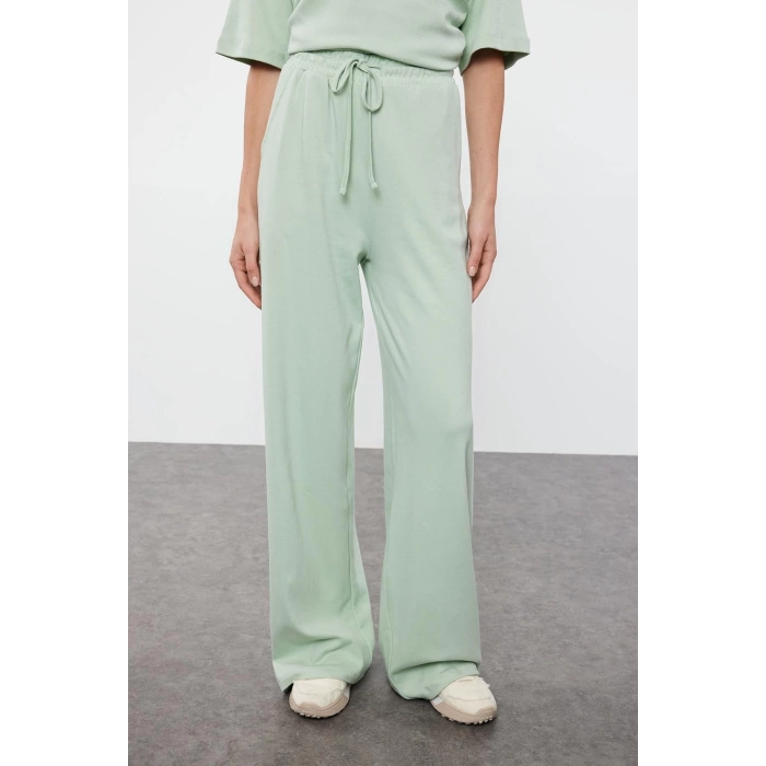 Tarz Kadın Normal Bel Geniş Paça Rahat Kalıp Wide Leg Geniş Paça Örme Bluz Pantolon Alt-Üst Takım