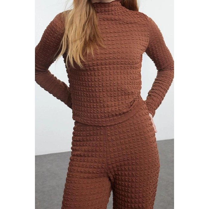 Style Womens Straight Neck Textured Fitted Long Sleeve Flexible Knitted Bottom-Top Set
