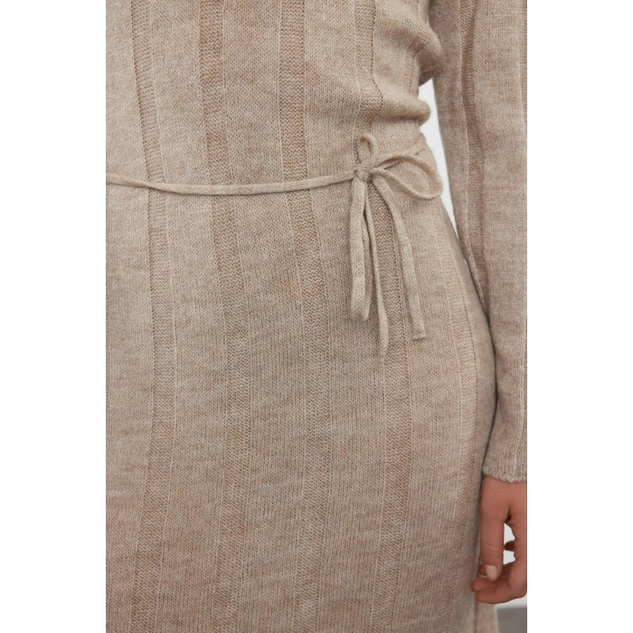 Fashion Style Regular Crew Neck Maxi Length Knitwear Soft Textured Tie Detail Dress