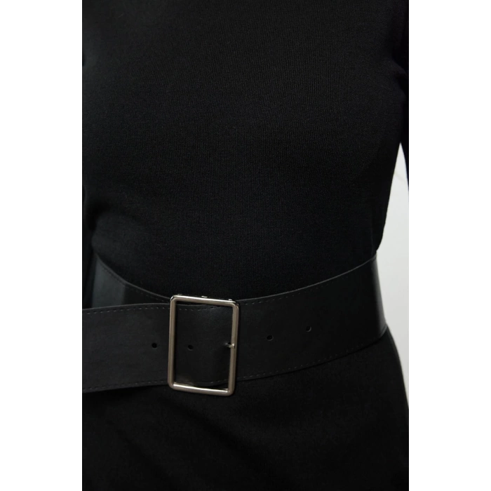 Fashion Style Regular Crew Neck Maxi Length Knitted Belted Dress