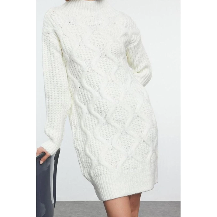Moda Stil Regular Dik Yaka Mini Boy Triko Yumuşak Dokulu Saç Örgü Elbise
