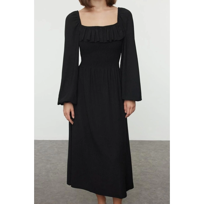 Fashion Style Slim Square Neck Midi Length Gather Drape Detail Long Sleeve Crepe Textured Fabric Knit Dress