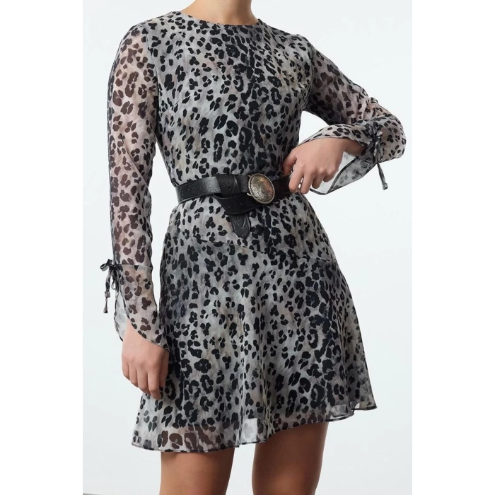 Moda Stil Regular Bisiklet Yaka Mini Boy Eteği Volanlı Leopar Desenli Dokuma Kışlık Elbise