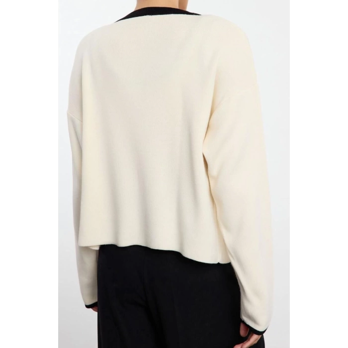 Style Modern Women Regular Standard Sleeve Crew Neck Color Block Knitwear Blouse-Cardigan Set