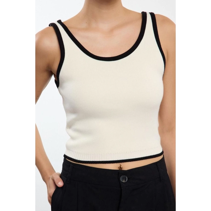 Style Modern Women Regular Standard Sleeve Crew Neck Color Block Knitwear Blouse-Cardigan Set