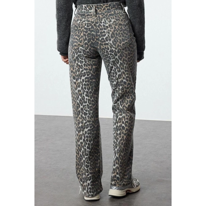 Style Women Fashion Denim Jeans Pants Long Straight Leg Leopard Print Brown High Waist Jeans