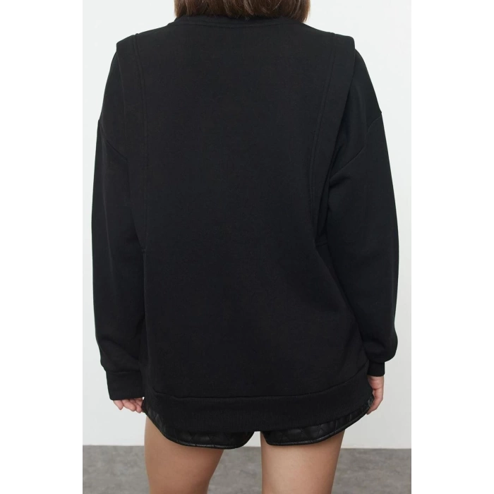 Relaxed Crew Neck Low Sleeve Thick Polar Fleece Inside Comfortable Cut Sleeve Detailed Knitted Sweatshirt