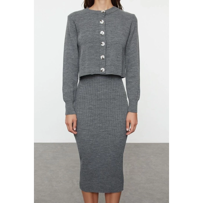 Moda Stil Regular Bisiklet Yaka Midi Boy Triko Basic Hırkalı Elbise
