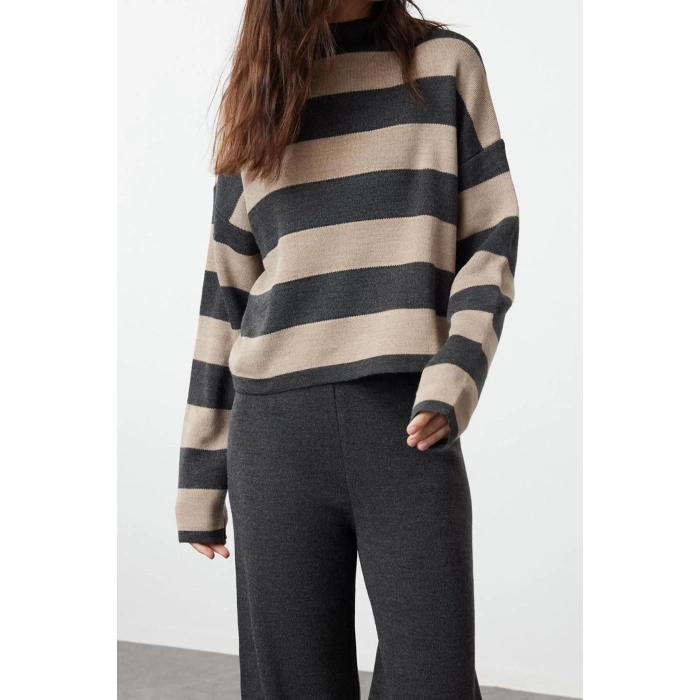 Fashion Knitwear Striped Stand Collar Casual Daily Wide Pattern Striped Knitwear Bottom-Top Set