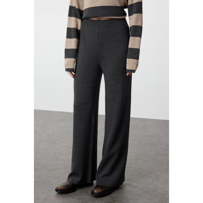 Fashion Knitwear Striped Stand Collar Casual Daily Wide Pattern Striped Knitwear Bottom-Top Set