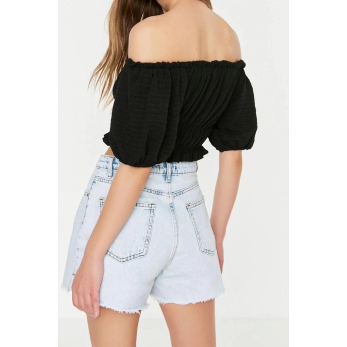 Fashion Carmen Collar Knitted Regular Plain Pattern Casual Daily Crop Short Sleeve Blouse