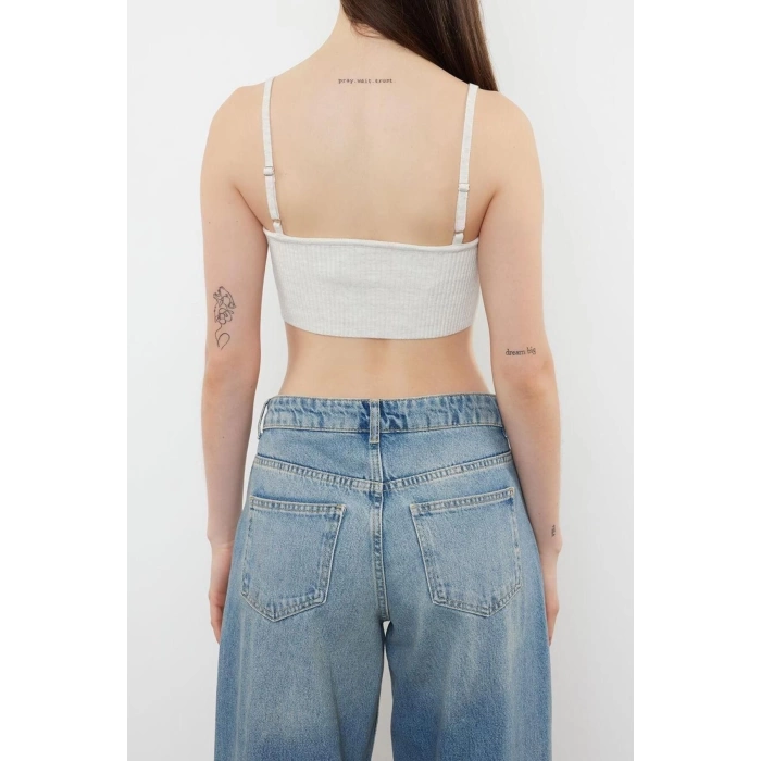 Moda Kalp Yaka Triko Regular Düz Desen Casual Günlük Crop Askılı Kol Bluz