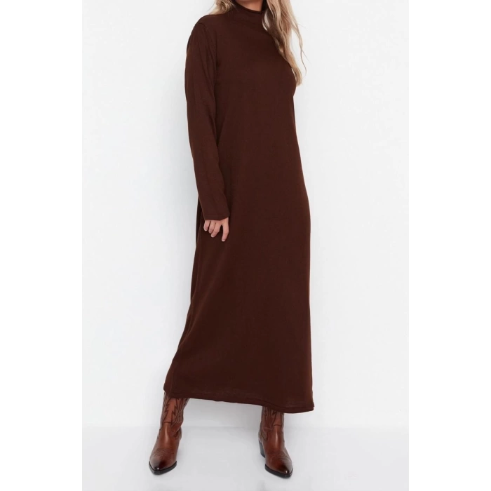 Moda Regular Günlük Tek Plaka Triko Yarım Balıkçı Yaka Uzun Kol Shift Uzun Boy Tesettür Elbise