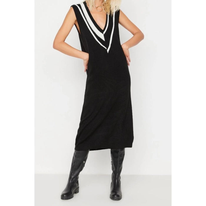Moda Regular Casual Günlük Tek Plaka Triko V Yaka Kolsuz Kol Shift Midi Boy Elbise