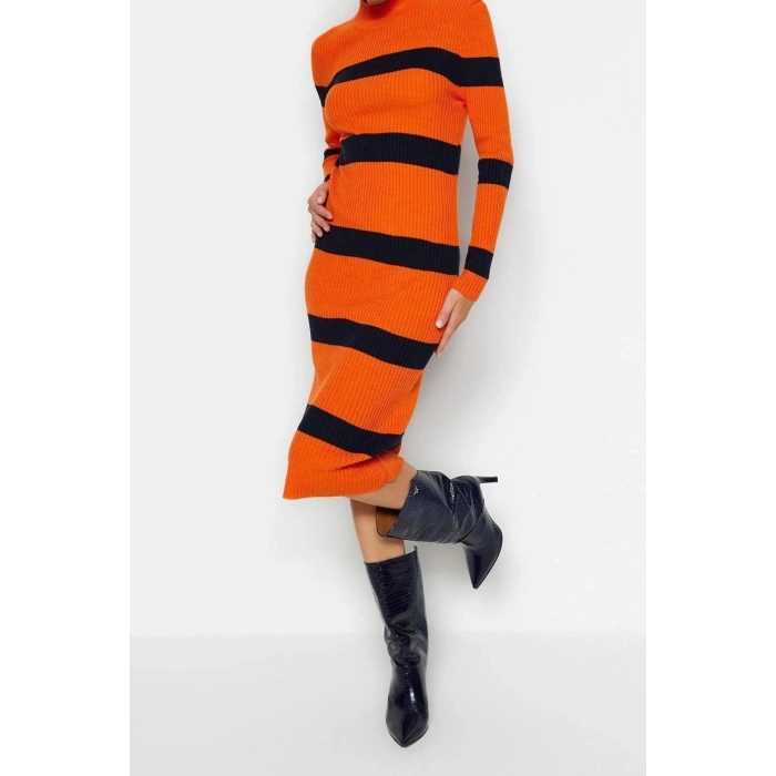 Moda Slim Casual Günlük Tek Plaka Triko Dik Yaka Uzun Kol Bodycone Midi Boy Elbise