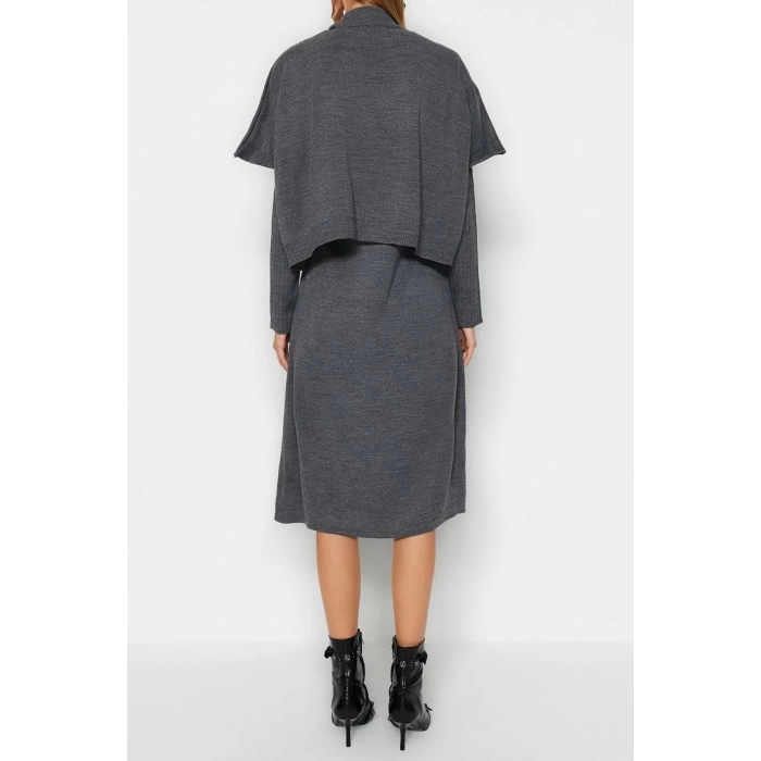 Fashion Oversize Casual Daily Crepe Knitwear Stand Collar Long Sleeve Shift Midi Length Dress