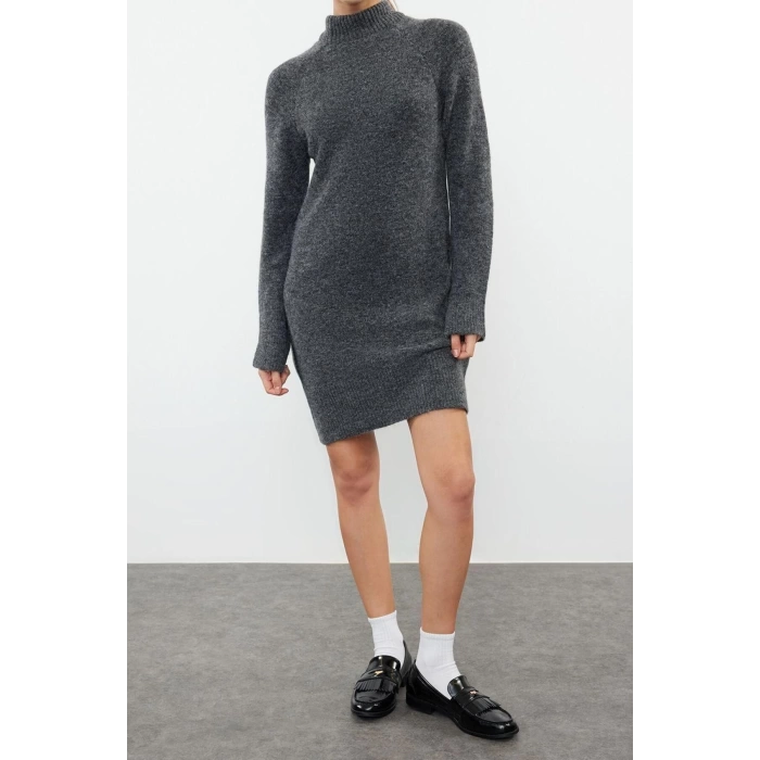 Moda Regular Casual Günlük Tek Plaka Triko Dik Yaka Uzun Kol Shift Mini Boy Elbise