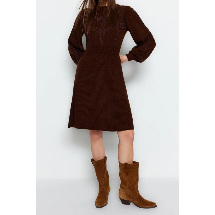 Moda Regular Business Tek Plaka Triko Bisiklet Yaka Uzun Kol A-Line Mini Boy Elbise
