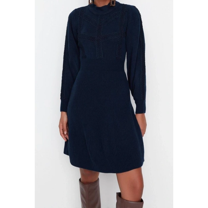 Moda Regular Business Tek Plaka Triko Bisiklet Yaka Uzun Kol A-Line Mini Boy Elbise