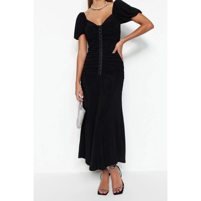 Moda Fit Mezuniyet Balo Sandy Örme Kalp Yaka Kısa Kol Shift Midi Boy Elbise