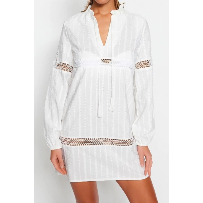 Fashion Regular Beach Daily Brode Woven Halter Neck Long Sleeve Shift Mini Length Dress