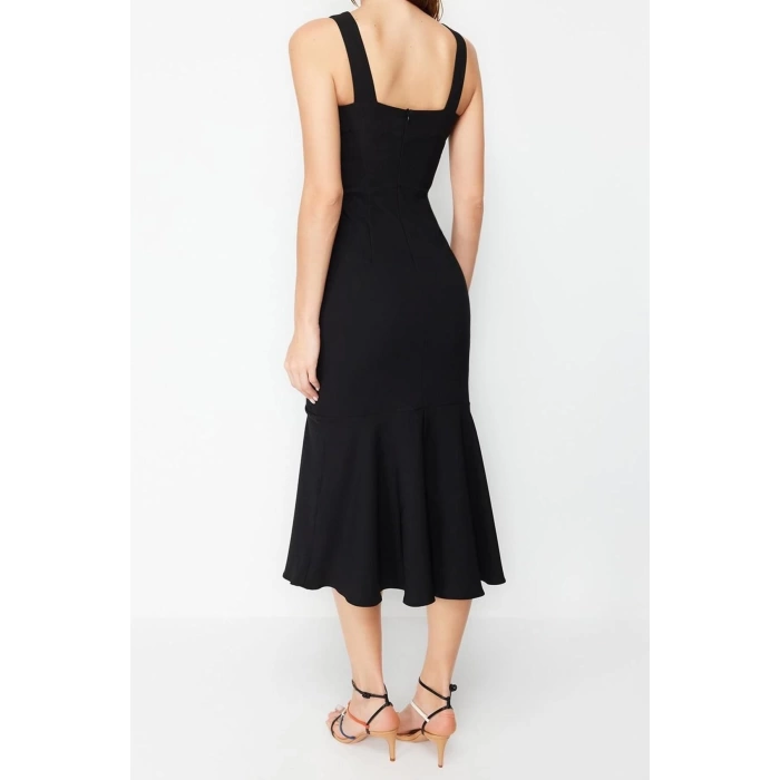Moda Regular Day Night Finike Woven Heart Neck Strappy Sleeve Bodycone Midi Length Dress