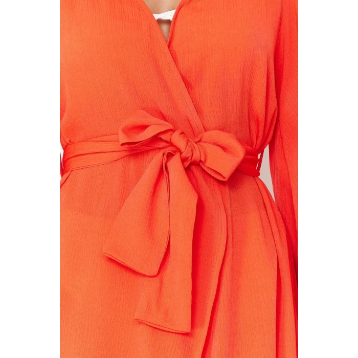 Moda Dokuma Rahat Kalıp Uzun V Yaka Standart Kol Crinkle Basic Düz Desen Kimono Kaftan