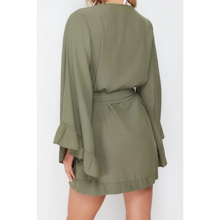 Moda Dokuma Rahat Kalıp Uzun V Yaka Standart Kol Crinkle Basic Düz Desen Kimono Kaftan
