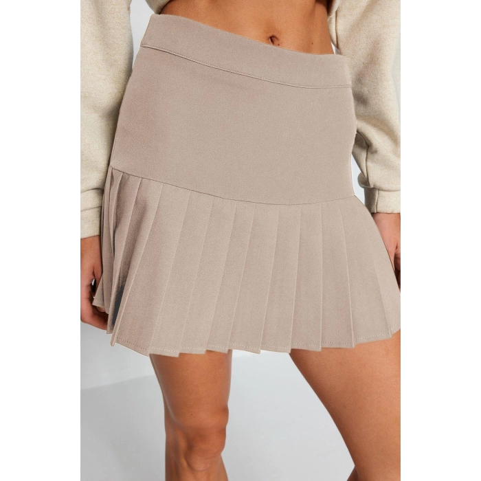 Fashion Pleated Plain Pattern Daily Mini Length Pleated Detailed Mini Length Woven Skirt
