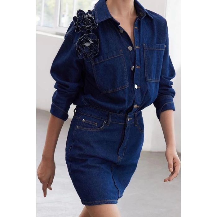 Moda Stil Regular Gömlek Yaka Regular Boy Limited Edition Gül Detaylı Denim Elbise